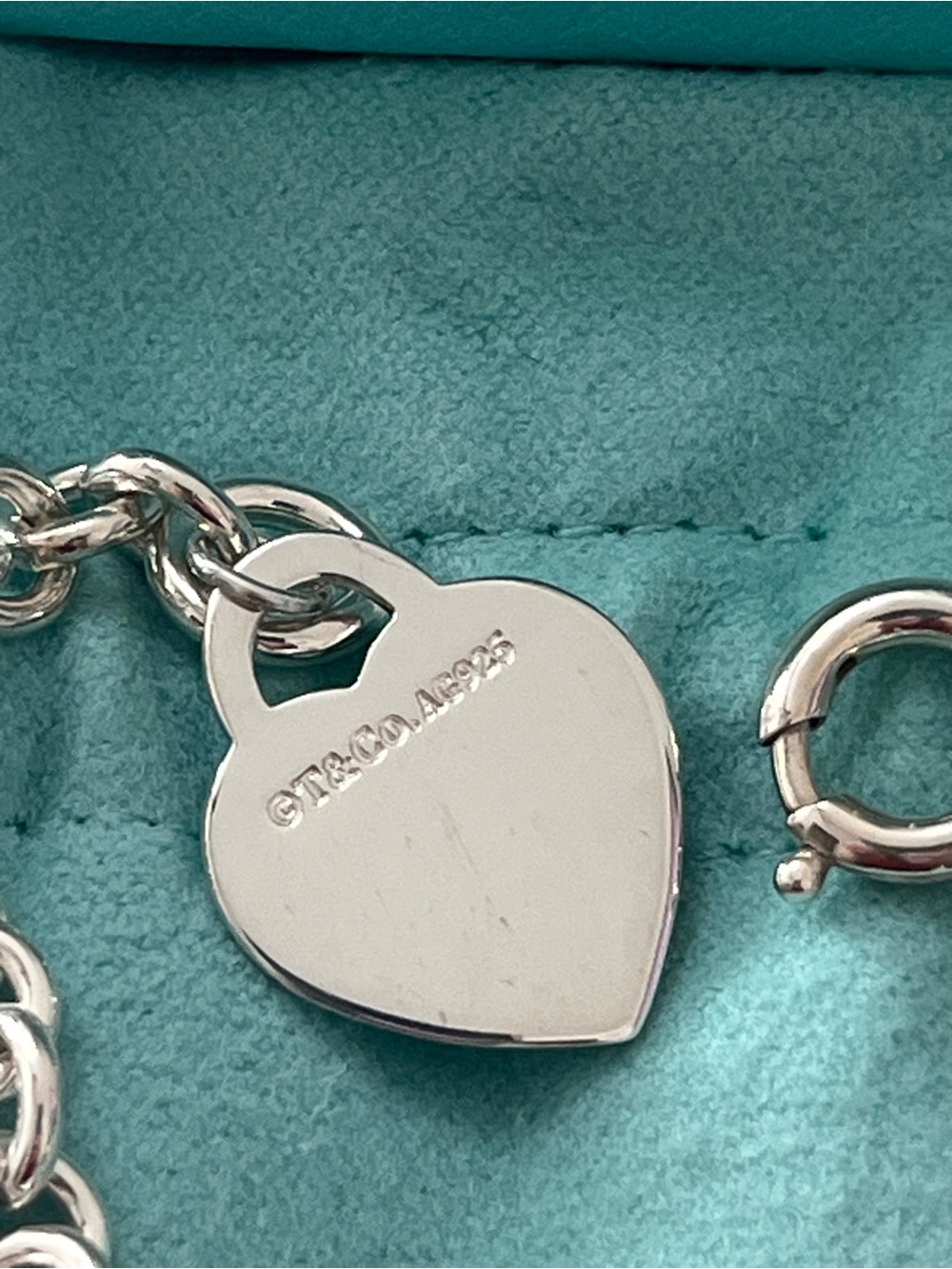Tiffany & Co. Return to Tiffany Multi Small Heart Bracelet in Sterling Silver - Picture 2 of 4